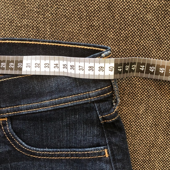 Hollister short-short dark denim jean shorts W27 - Picture 9 of 9